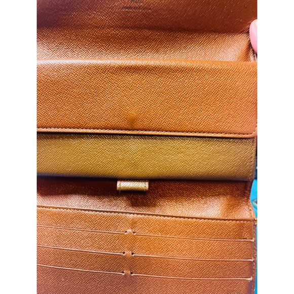 Louis Vuitton Monogram International Wallet Brown/Tan GUC - Picture 4 of 16